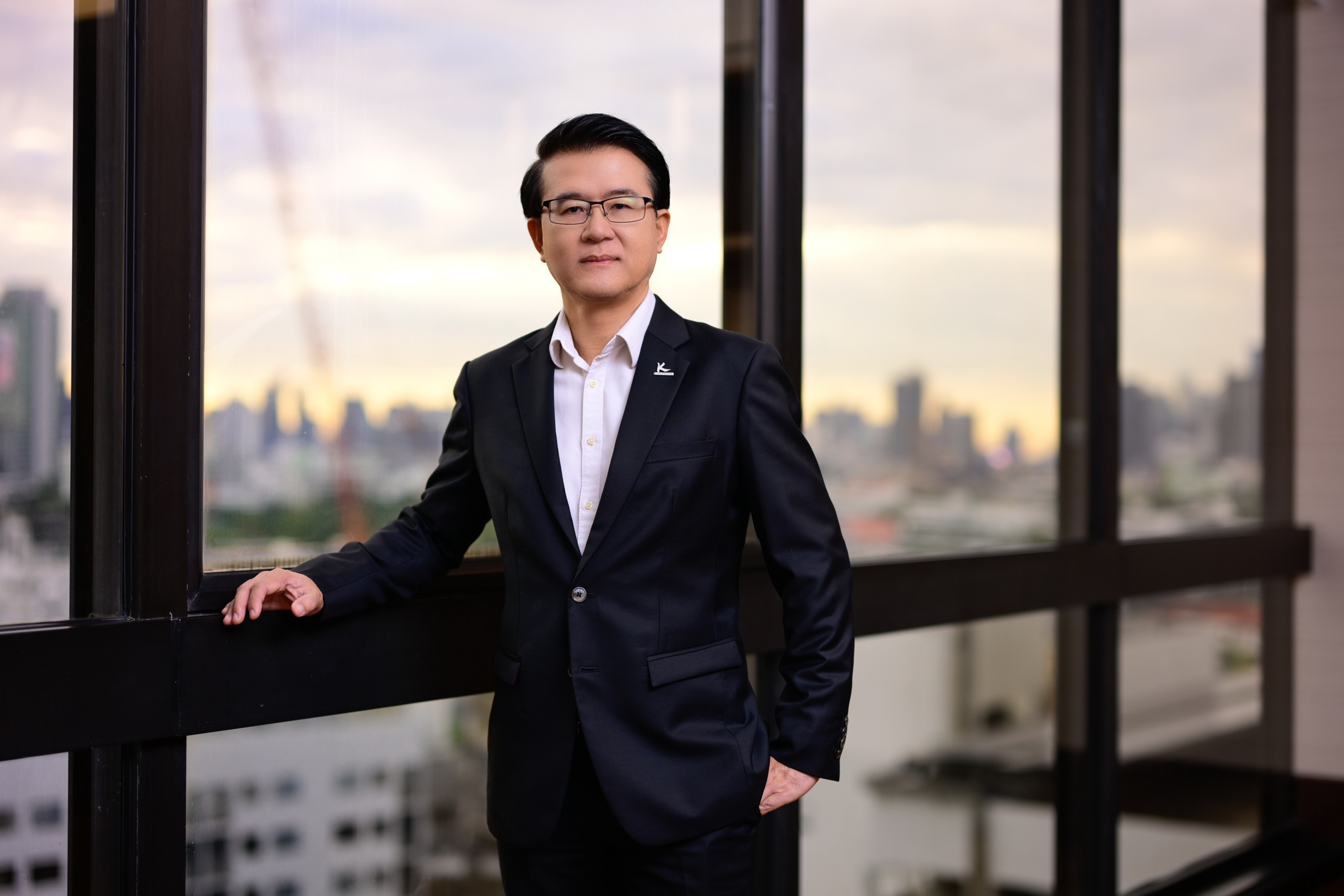 ธนาคารกสิกรไทยขานรับมติกนง.ปรับลดดอกเบี้ยเงินกู้สูงสุด 0.25% มีผล 22 ธ.ค. 2568