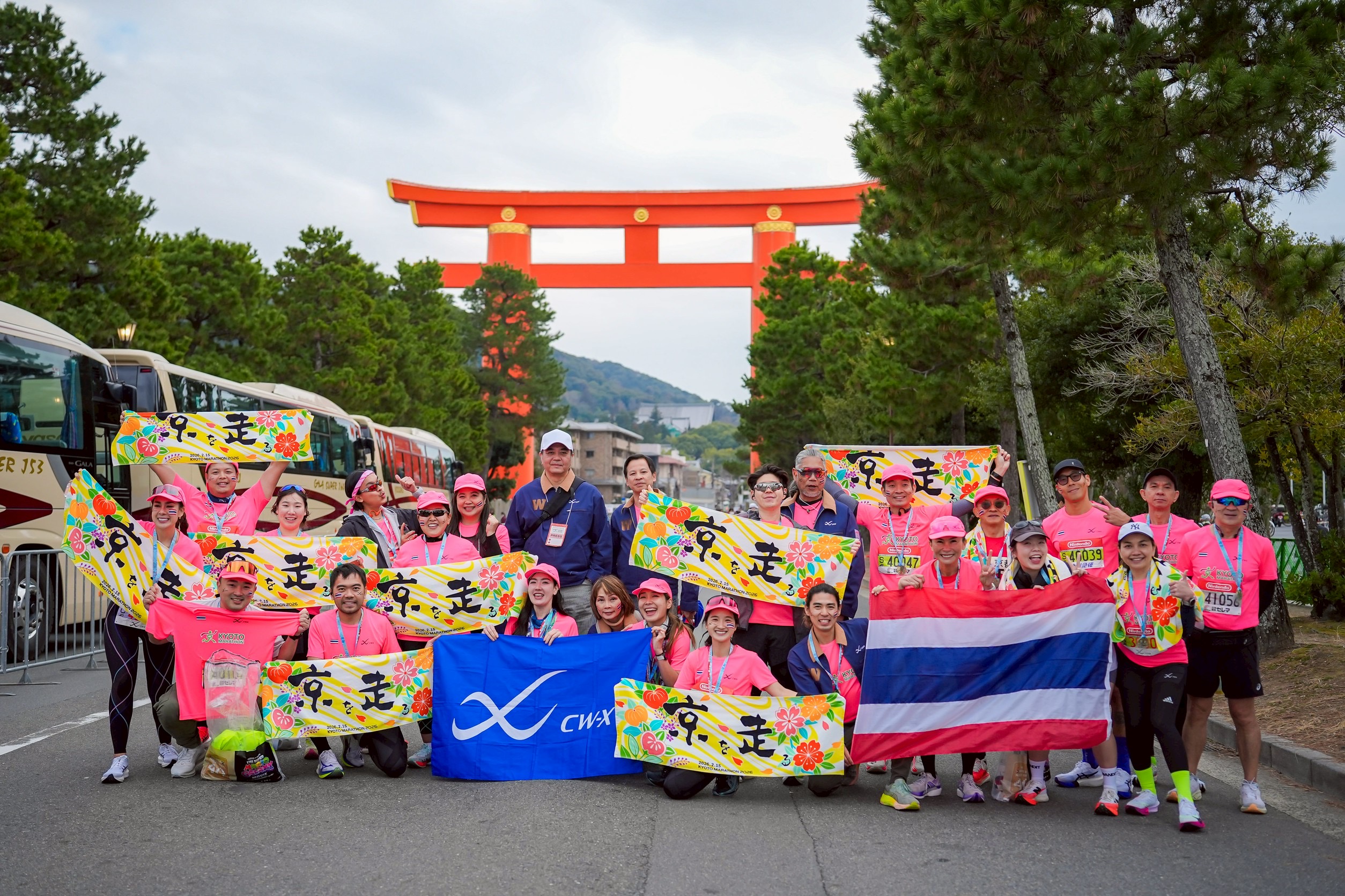 สัมผัสเสน่ห์เกียวโตผ่านก้าววิ่ง “ฟรอยด์ ณัฏฐพงษ์ อะตอม ชนกันต์”ร่วมตะลุยมาราธอนแรก KYOTOMARATHON 2026 สนามที่นักวิ่งทั่วโลกใฝ่ฝัน เปิดประสบการณ์วิ่งท่ามกลาง 7 มรดกโลกและวัฒนธรรมเกียวโตเมืองต้นกำเนิด WACOAL และ CW-X ที่สนับสนุนนักวิ่งไทย ปีที่ 10
