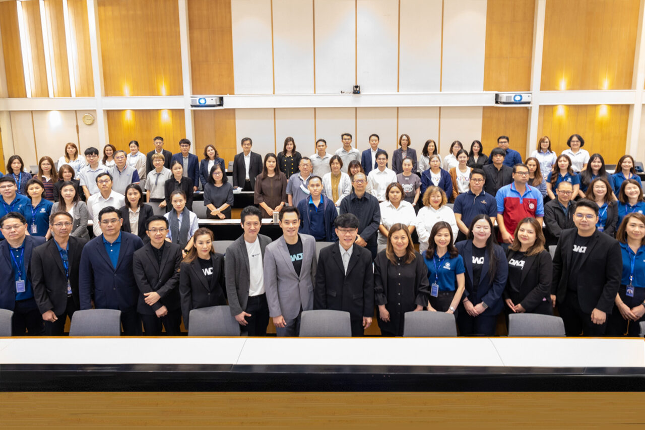 กรุงเทพประกันภัย   จัดสัมมนา Cyber Insurance & Business Interruption ให้แก่ลูกค้าองค์กร เจาะลึกความสำคัญประกันภัยไซเบอร์และประกันภัยธุรกิจหยุดชะงักเพื่อรองรับความเสี่ยงภัยในการดำเนินธุรกิจ