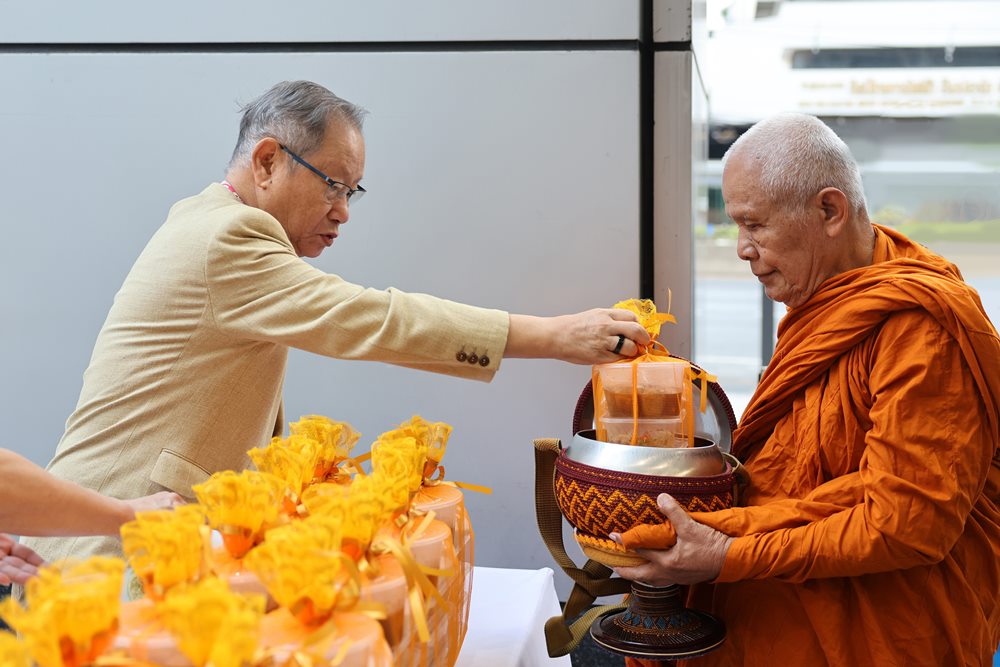 กรุงเทพประกันภัย จัดพิธีทำบุญเพื่อความเป็นสิริมงคลในวาระดำเนินกิจการครบรอบ 79 ปี