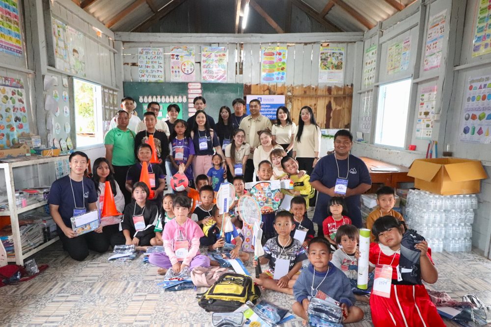 วิริยะประกันภัย ร่วมค่ายอาสา“แบกโดนัทขึ้นดอย”สานฝันน้องห้องเรียนเคลื่อนที่บ้านดอยแยก จ.เชียงใหม่