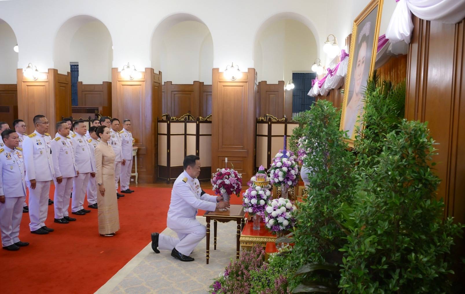 กปน. ร่วมถวายแจกันดอกไม้และลงนามถวายพระพรชัยมงคล เนื่องในโอกาสวันเฉลิมพระชนมพรรษา สมเด็จพระนางเจ้า ฯ พระบรมราชินี 3 มิถุนายน 2569