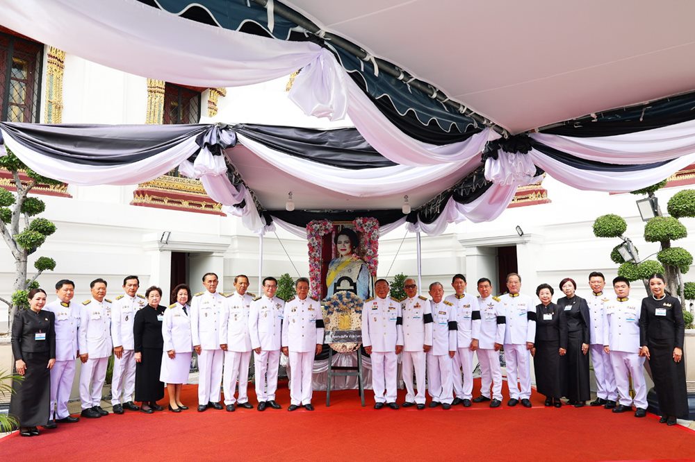 ทิพยประกันชีวิต ร่วมเป็นเจ้าภาพพระพิธีธรรมสวดพระอภิธรรมพระบรมศพ สมเด็จพระนางเจ้าสิริกิติ์ พระบรมราชินีนาถ พระบรมราชชนนีพันปีหลวง
