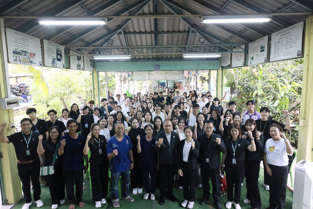 ธ.ก.ส.ต้อนรับคณะนักศึกษาโครงการ BOT bootcamp:The Next Gen ศึกษาดูงานวิสาหกิจชุมชนเกษตรอินทรีย์ตำบลบางช้าง ชุมชนอุดมสุขบ้านหัวอ่าว จ.นครปฐม