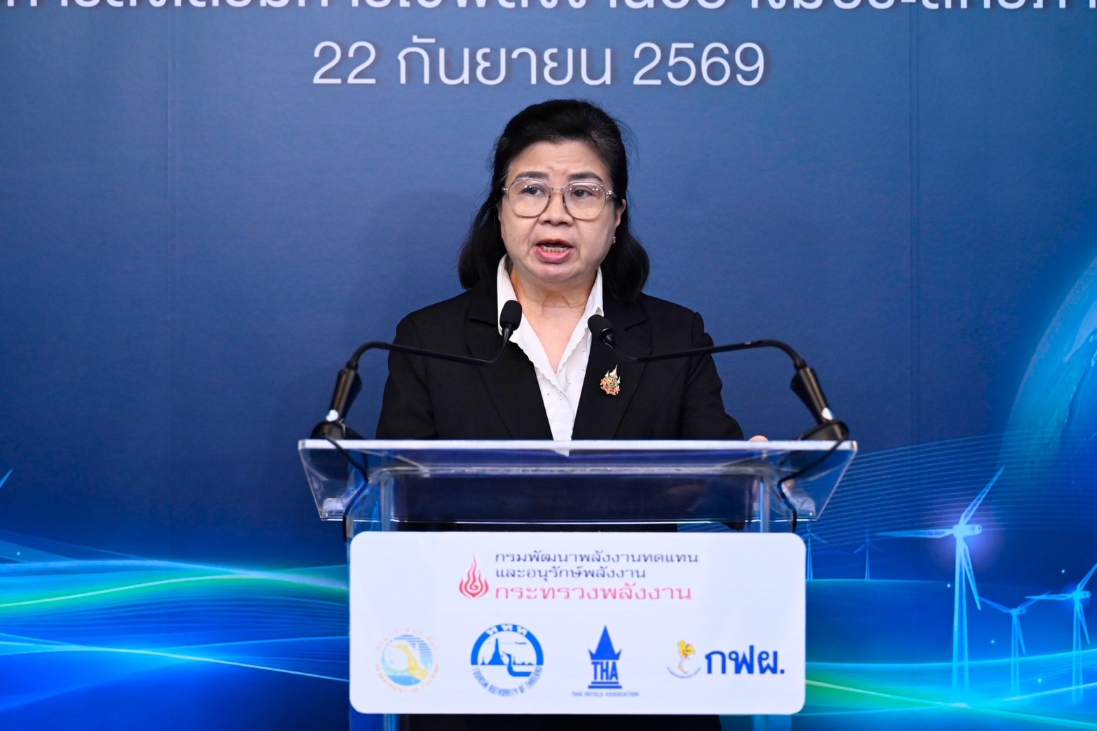 พพ. ผนึก 4 องค์กร ปั้นโรงแรม 5,000 แห่งสู่มาตรฐานท่องเที่ยวคาร์บอนต่ำนำร่อง 10 จังหวัดลดใช้พลังงานวัดผลเกณฑ์มาตรฐานGreen Hotel–GSTC
