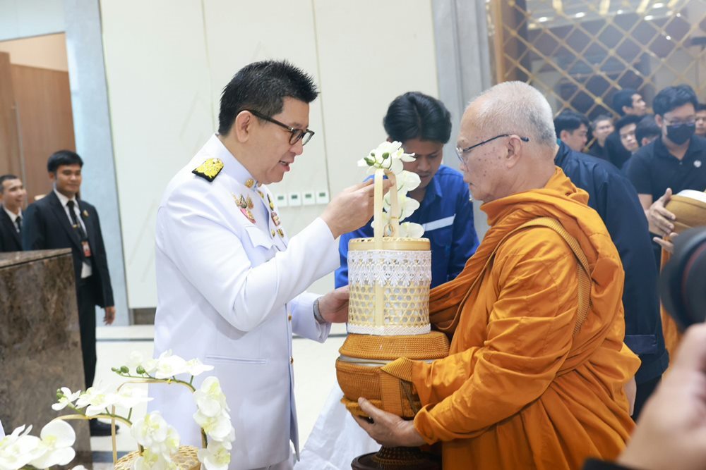 ธ.ก.ส.ร่วมพิธีบำเพ็ญกุศล ครบรอบ 1 ปี แห่งวันสวรรคตสมเด็จพระนางเจ้าสิริกิติ์ พระบรมราชินีนาถ พระบรมราชชนนีพันปีหลวง